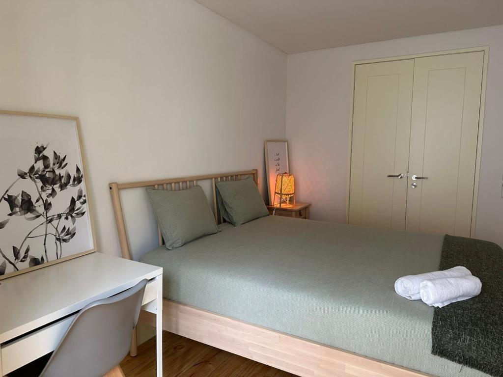 Central Bedroom In Shared House In Chiado - Historic Center Of Lisboa Екстериор снимка